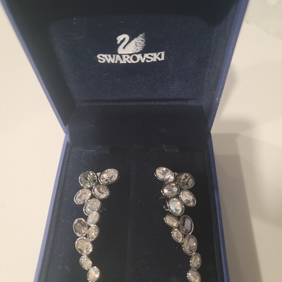 Swarovski Clip On Clear Crystal Earrings - Picture 1 of 4